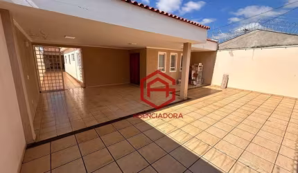 Casa com 3 dormitórios à venda, 200 m² por R$ 580.000,00 - Jardim América - Rio Claro/SP