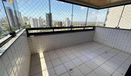4 quartos, 2 suítes, 3 vagas, próximo da Praça de casa Forte