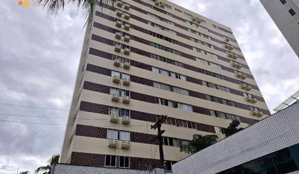 UM PRIMEIRO ANDAR DIFERENTE, BASTANTE VENTILADO. 3QUARTOS PERTINHO DA JAQUEIRA.