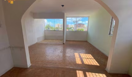 3 quartos, sendo 1 suíte, Próximo de Shopping Páteo