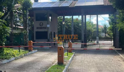 Terreno em condomínio de Aldeia