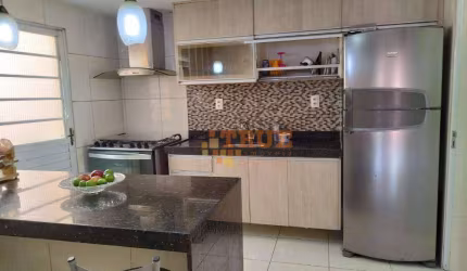 Casa com 3 dormitórios à venda por R$ 400.000,00 - Prado - Recife/PE