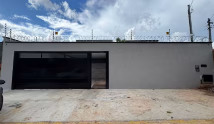 CASA ALTO PADRÃO PARQUE AMAZÔNIA GOIÂNIA GO PRÓXIMO AO PARQUE CASCAVEL
