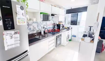 Apartamento com 2 Quartos e 2 banheiros Cond. Navegantes - 62m² - Fortaleza