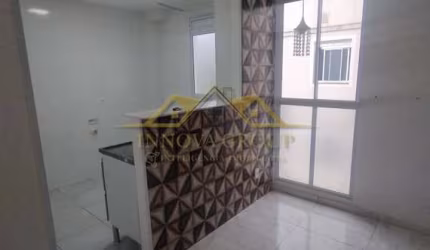 Apartamento para venda tem 45m² e 2 quartos.