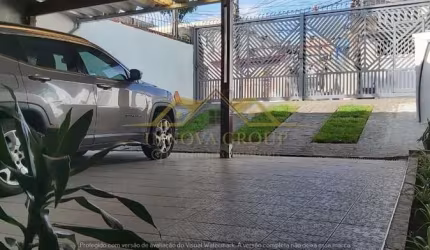 Sobrado para aluguel com 234m² e 2 quartos.