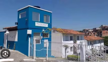 Casa em condomínio para venda com 48m² e 2 quartos.