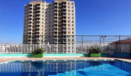 Apartamento para venda com 56m² e 2 quartos.