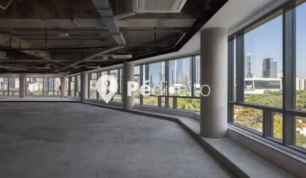 Apartamento com 3 quartos à venda na Rua Itapé-acu, 153, Cidade Jardim, São Paulo por R$ 7.300.000