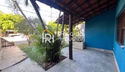 Casa em condomínio - village