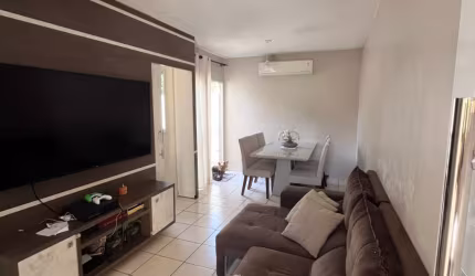 Linda Casa no condomínio Esmerada e ótimo preço