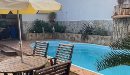Linda casa pronta para morar na Morada do Ouro