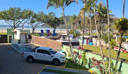 Casa de 2 Quartos em Condomínio no Centro de Bertioga-SP: Aproveite essa Oportunidade Única!