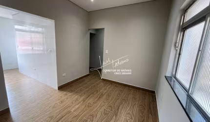 Apartamento com 2 dormitórios à venda, 68 m² por R$ 320.000 - Boqueirão - Santos/SP