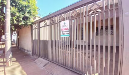 Casa com 2 dormitórios para alugar, 80 m² por R$ 3.612,45/mês - Jardim Alice - São José do Rio Preto/SP