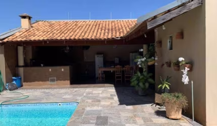 Casa com 3 dormitórios à venda, 370 m² por R$ 1.500.000,00 - Jardim Yolanda - São José do Rio Preto/SP