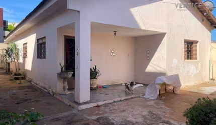 Casa com 3 dormitórios à venda, 300 m² por R$ 550.000,00 - Vila Santo Antônio - São José do Rio Preto/SP