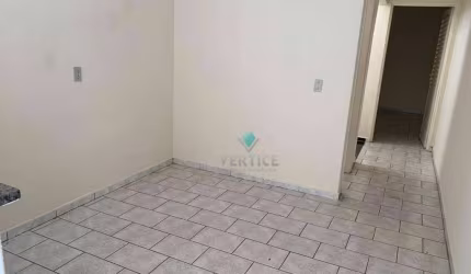 Casa com 2 dormitórios para alugar, 45 m² por R$ 781/mês - São Francisco - São José do Rio Preto/SP