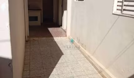 CASA RESIDENCIAL PARA LOCAÇÃO NO PARQUE INDUSTRIAL COM 1 DORMITÓRIO