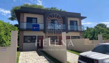 Casa  em condomínio fechado