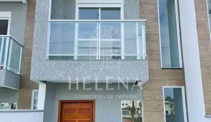 Casa Duplex em Condomínio no Rio Vermelho