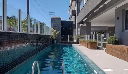 Apartamento com 02 dormitórios a venda no bairro Ingleses
