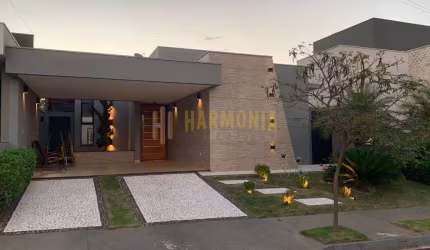 Bela Casa a venda no Condomínio Quinta do Salto