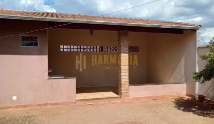 Casa a venda no Parque das Laranjeiras