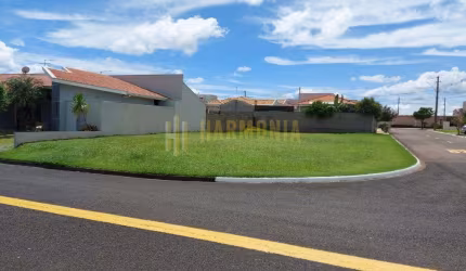 Terreno de esquina a venda no Jardim Bounganville