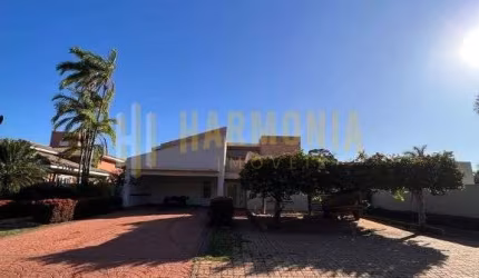 Excelente casa a venda no Condomínio Vale das Rosas II