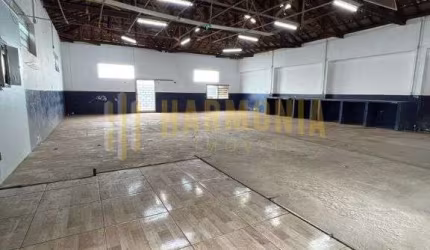 Excelente Barracão Comercial com ótima localização em Araraquara para Venda e Locação.