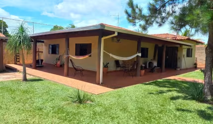 Chácara / sítio com 3 quartos à venda no Parque Planalto, Araraquara , 240 m2 por R$ 1.500.000