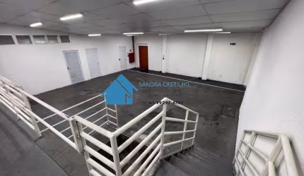Barracão de 1600m² Bairro Centro Sul, Prox ao Hospital Geral