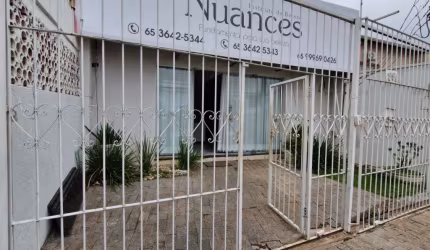 SOBRADO À VENDA – Oportunidade Comercial no Coração de Cuiabá!