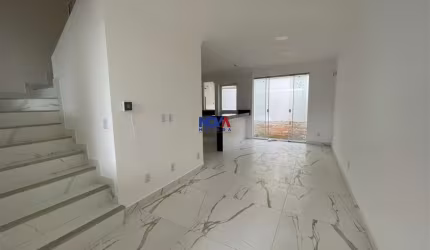 Casa com 3 quartos à venda no Ataíde, Vila Velha , 105 m2 por R$ 650.000