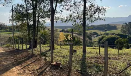 LINDO SÍTIO NO BAIRRO PIRIZAL, GUARATINGUETÁ, SP