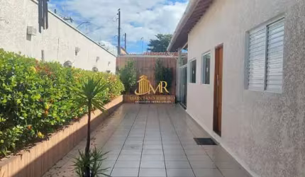 Casa de esquina à venda no Hepacaré com 3 dormitórios, área gourmet e 5 vagas