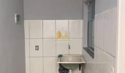 Apartamento reformado no Industrial – 2 dorms, 1 vaga, 1º andar, 52m²
