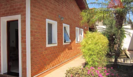 Casa com 3 dormitórios à venda, 280 m² por R$ 1.080.000,00 - Vila Mariana - Americana/SP
