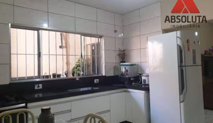 Casa com 3 dormitórios à venda, 150 m² por R$ 360.000,00 - Residencial Vale das Nogueiras - Americana/SP