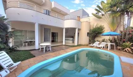 Casa com 3 dormitórios para alugar, 290 m² por R$ 8.200/mês - Jardim Imperador - Americana/SP