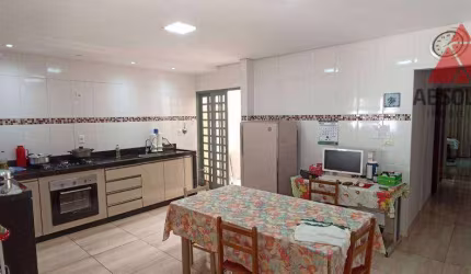 Casa com 3 dormitórios à venda, 119 m² por R$ 549.000,00 - Jardim Adélia - Santa Bárbara D'Oeste/SP