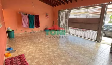 CASA À VENDA EM INDAIATUBA com 3 dormitórios