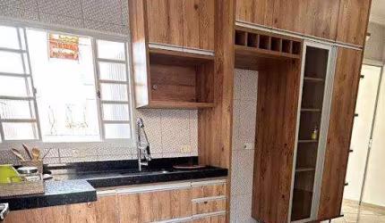 Casa para Venda em Taubaté, Jardim do Lago, 3 dormitórios, 1 suíte, 2 banheiros, 3 vagas