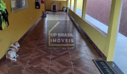 Chácara para Venda em Taubaté, Loteamento Chácaras Ingrid, 4 dormitórios, 2 suítes, 3 banheiros, 15 vagas