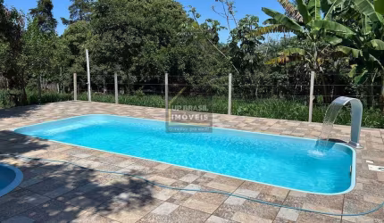 Chácara para Venda em Caçapava, Guadalupe, 1 dormitório, 1 banheiro, 1 vaga