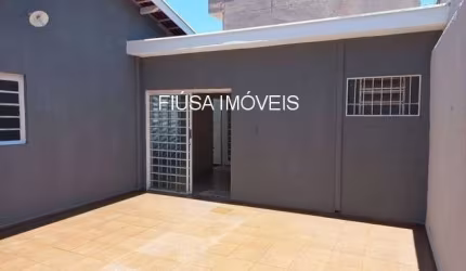 Casa com 3 quartos à venda na Rua Ruben Berta, Independência, Ribeirão Preto por R$ 480.000