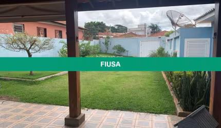 Casa com 3 quartos à venda na R 1, 1, Centro, Cravinhos por R$ 978.500