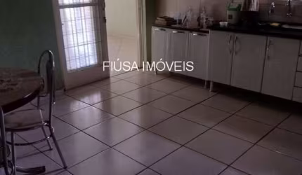 Casa com 3 quartos à venda na RUA MACHADO DE ASSIS, 1, 1, Vila Tibério, Ribeirão Preto por R$ 927.000