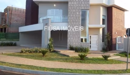 Casa em condomínio fechado com 3 quartos à venda na Av. Dr. Celso Charuri, 8001, Jardim São José, Ribeirão Preto por R$ 1.740.700